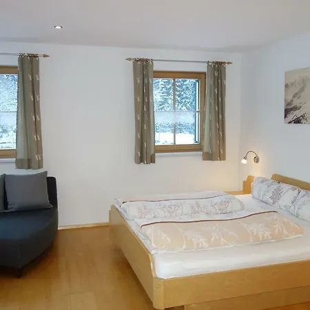 Brugger Apartment *